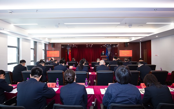 华体会官方版网站登录入口-华体会(中国)
召开党委理论学习中心组（扩大）三月学习会暨党支部书记述职评议会